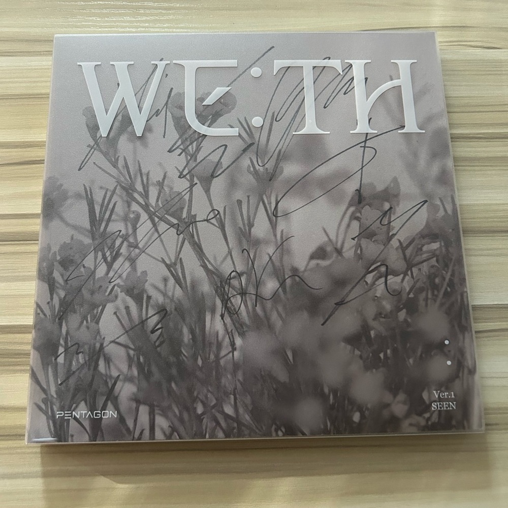 K-POP Albums: Pentagon WE:TH Set of 2 - Signed!